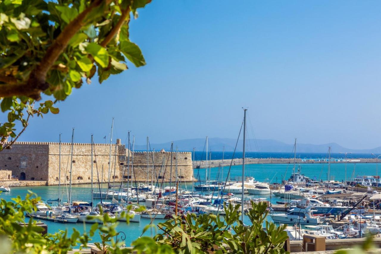City Center With Free Parking And Port Side View Lägenhet Heraklion Exteriör bild